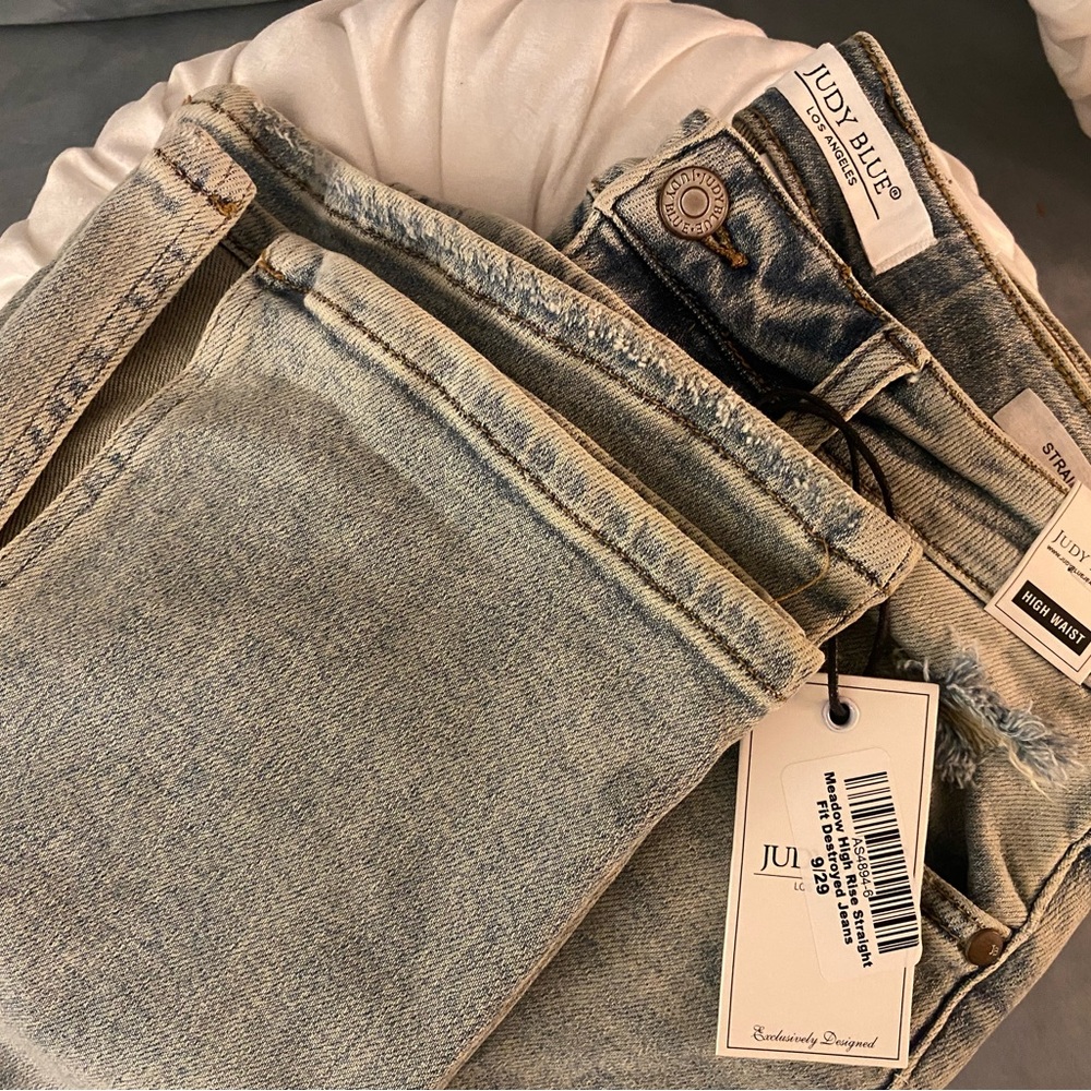 Judy Blue — High Waist — Straight — size 9/29 — BNWT